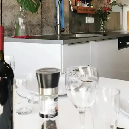 Mit Grandiosem Ausblick Fuer Bis Zu 4 Personen Appartement